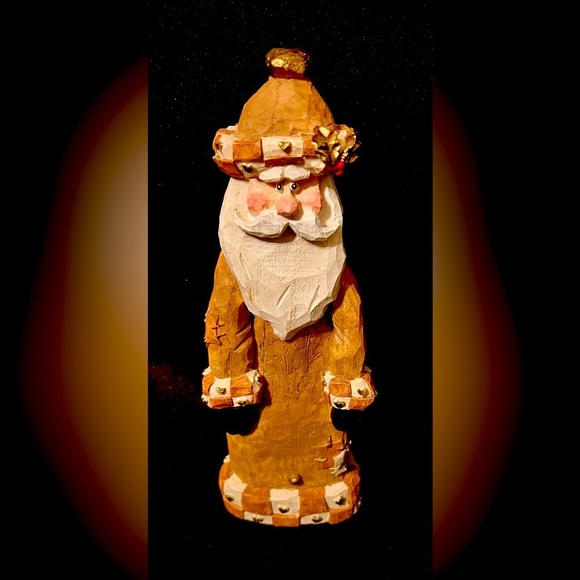 Crafted Rustic Santa Figurine Slender Neutral Colors Detailed Winter Christmas - Picture 1 of 13
